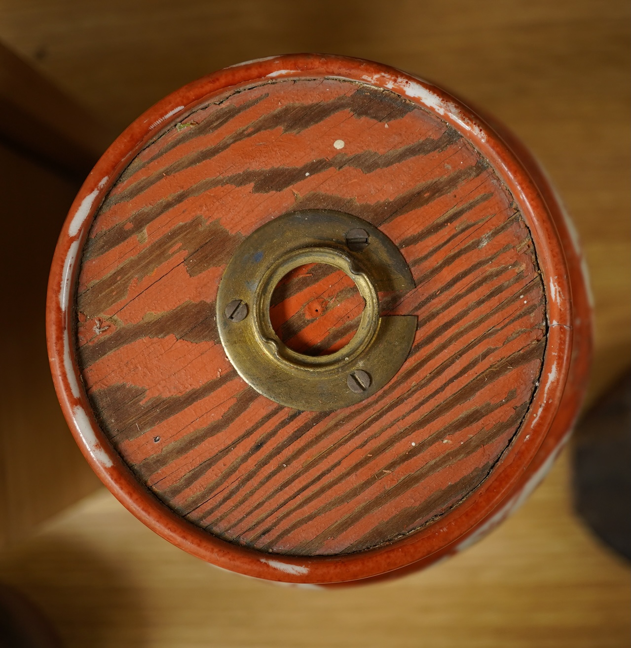 A boxed Japanese Bizan ware bottle vase and a Kutani vase, bottle vase 36cm high